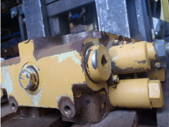Válvula hidráulica para Máquina de construção Komatsu PW150 -: foto 3
