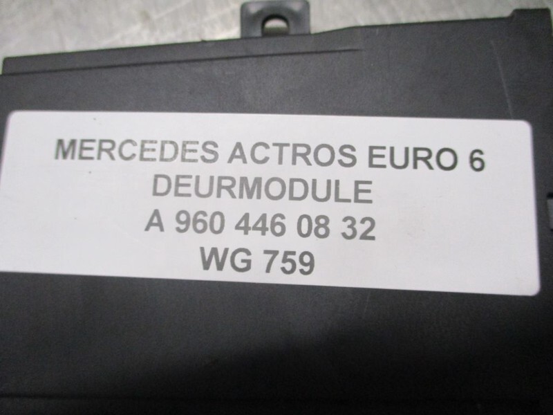 Sistema elétrico para Camião Mercedes-Benz ACTROS A 960 446 08 32 DEURMODULE EURO 6: foto 2