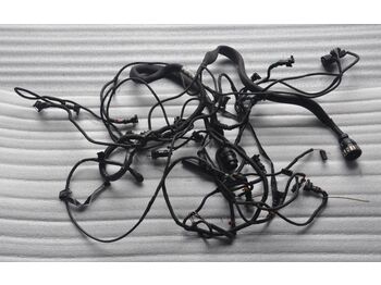 Cables/ Wire harness para Máquina agrícola WIĄZKA INSTALACJA SKRZYNI BIEGÓW CLAAS ARES 836 816 NR 7700067417: foto 1