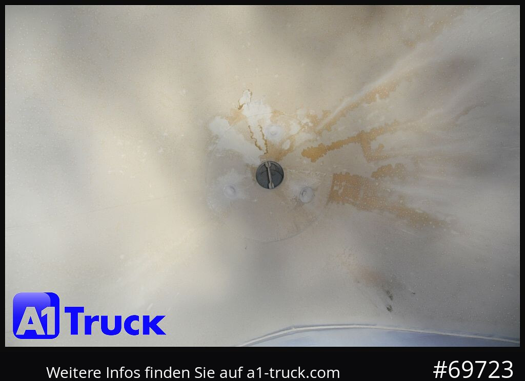 Reboque cisterna HEITLING Silo, Futtermittel, 31m³, 4 Kammern,