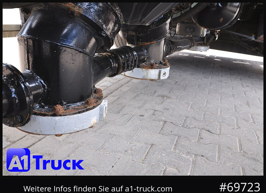 Reboque cisterna HEITLING Silo, Futtermittel, 31m³, 4 Kammern,