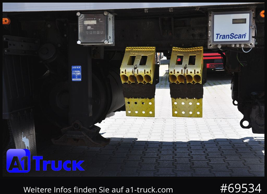 Reboque frigorífico SCHMITZ ZKO 18 Tandem Carrier 850 U durchladbar