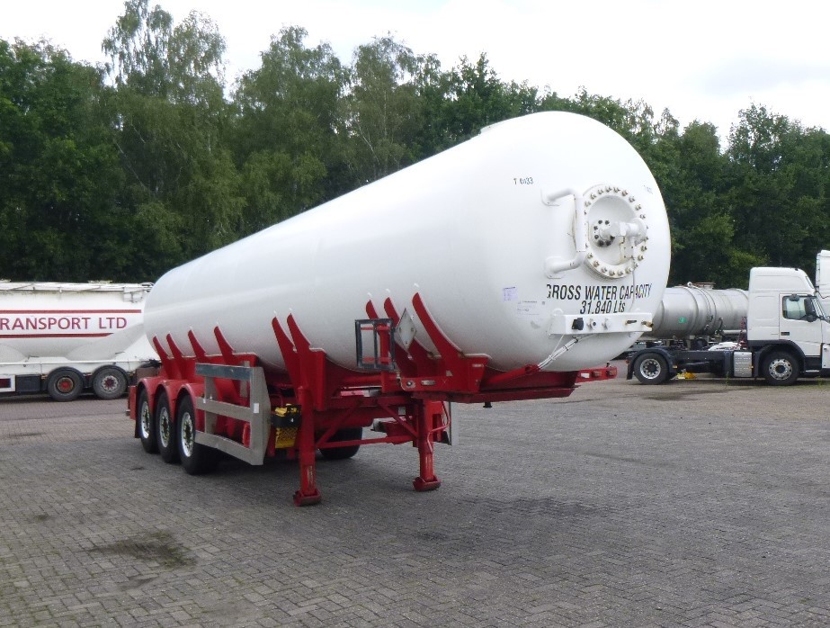 Semi-reboque cisterna para transporte de gás Clayton Gas tank steel 31.8 m3 (low pressure 10 bar): foto 2
