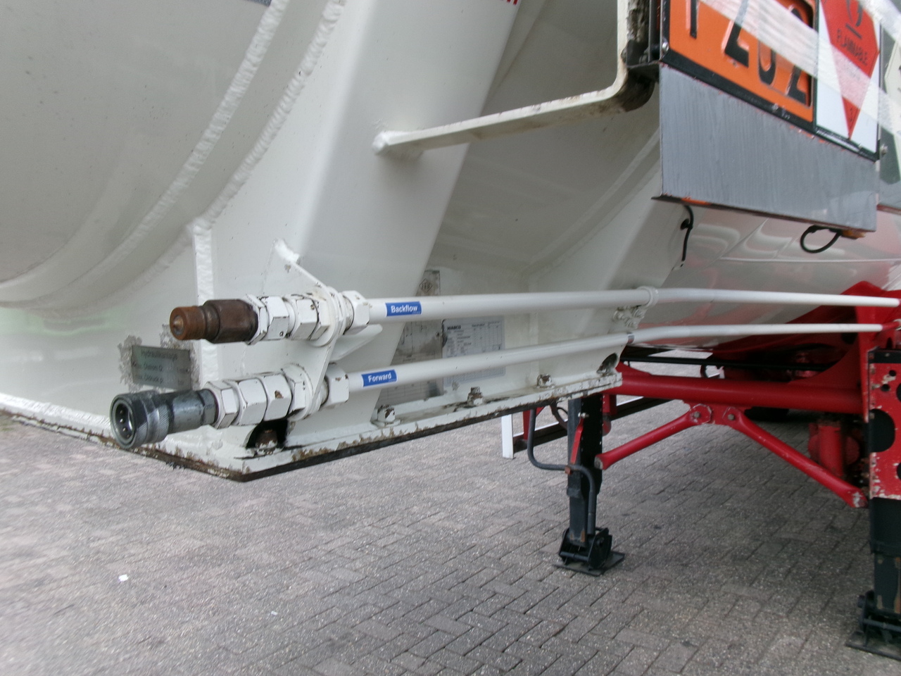 Semi-reboque cisterna para transporte de combustível Feldbinder Fuel tank alu 44.6 m3 + pump: foto 8