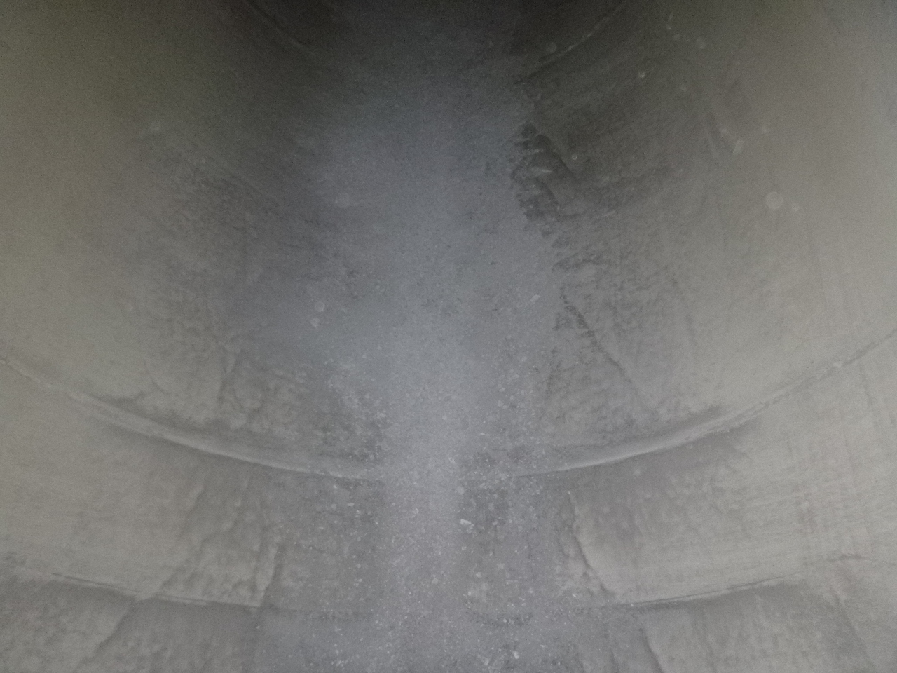 Semi-reboque cisterna para transporte de farinha Feldbinder Powder tank alu 60 m3 / Compressor diesel engine.: foto 40