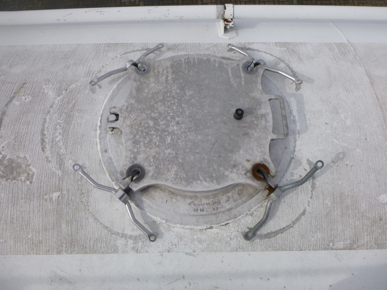 Semi-reboque cisterna para transporte de farinha Feldbinder Powder tank alu 63 m3 / 1 comp: foto 12