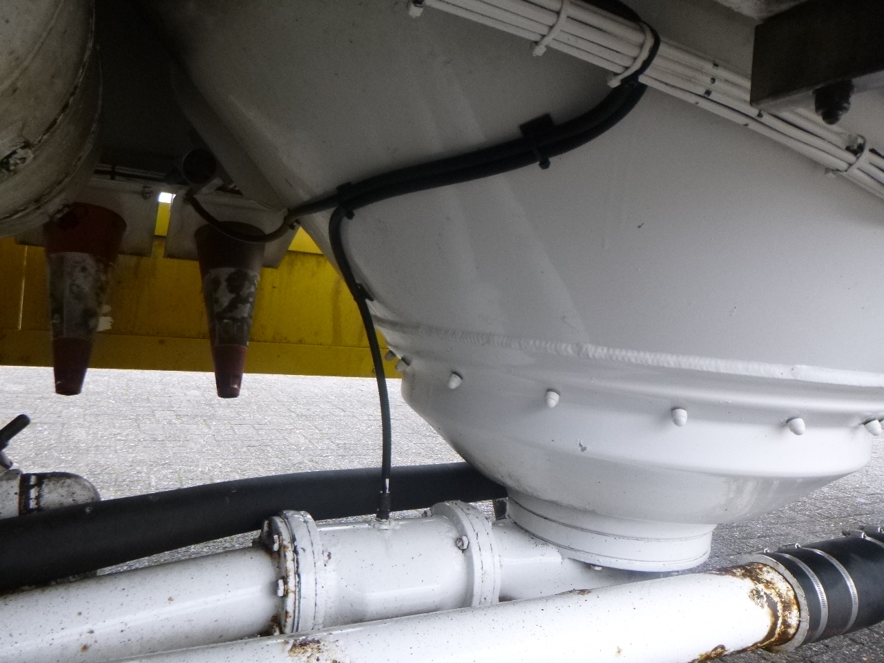 Semi-reboque cisterna para transporte de farinha Feldbinder Powder tank alu alu 49 m3 / 1 comp: foto 11