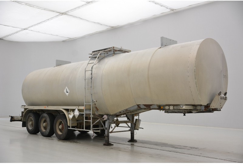 Semi-reboque cisterna Fruehauf Bitumen tank trailer: foto 2