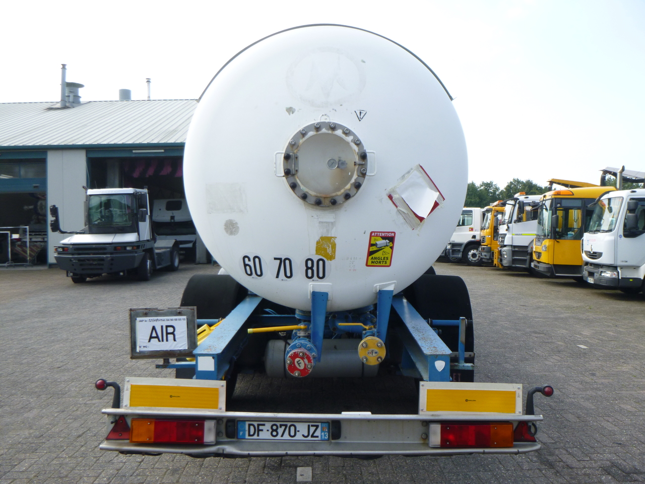 Semi-reboque cisterna para transporte de gás Guhur Low-pressure gas tank steel 31.5 m3 / 10 bar (methyl chloride): foto 5