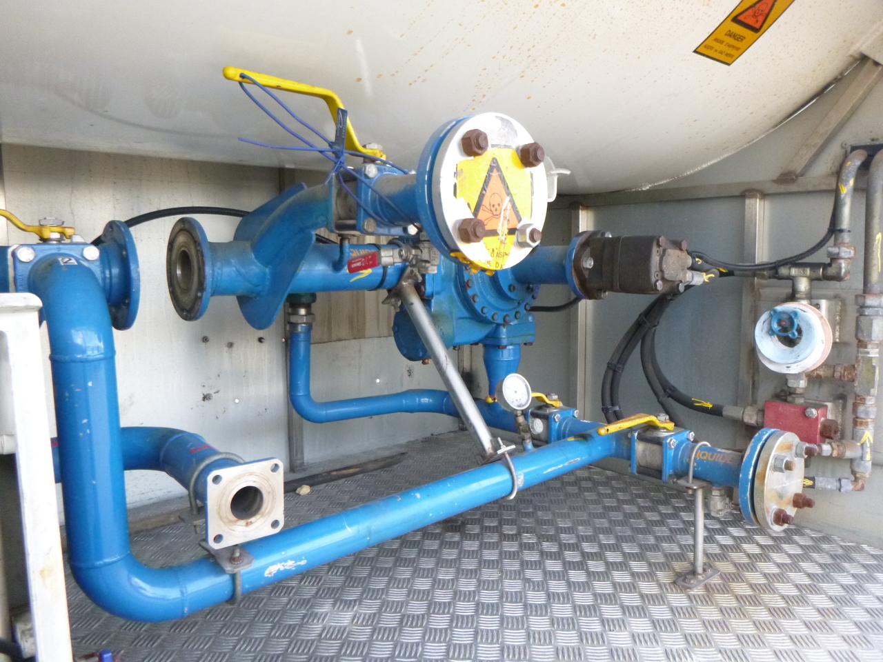 Semi-reboque cisterna para transporte de gás Guhur Low-pressure gas tank steel 31.5 m3 / 10 bar (methyl chloride): foto 14