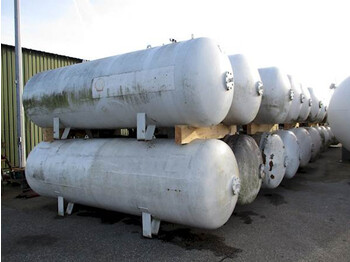 Semi-reboque cisterna LPG / GAS GASTANK 4850 LITER: foto 3