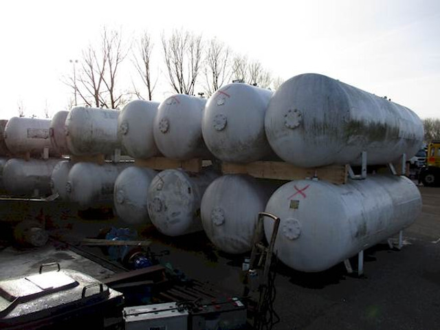 Semi-reboque cisterna LPG / GAS GASTANK 4850 LITER: foto 4