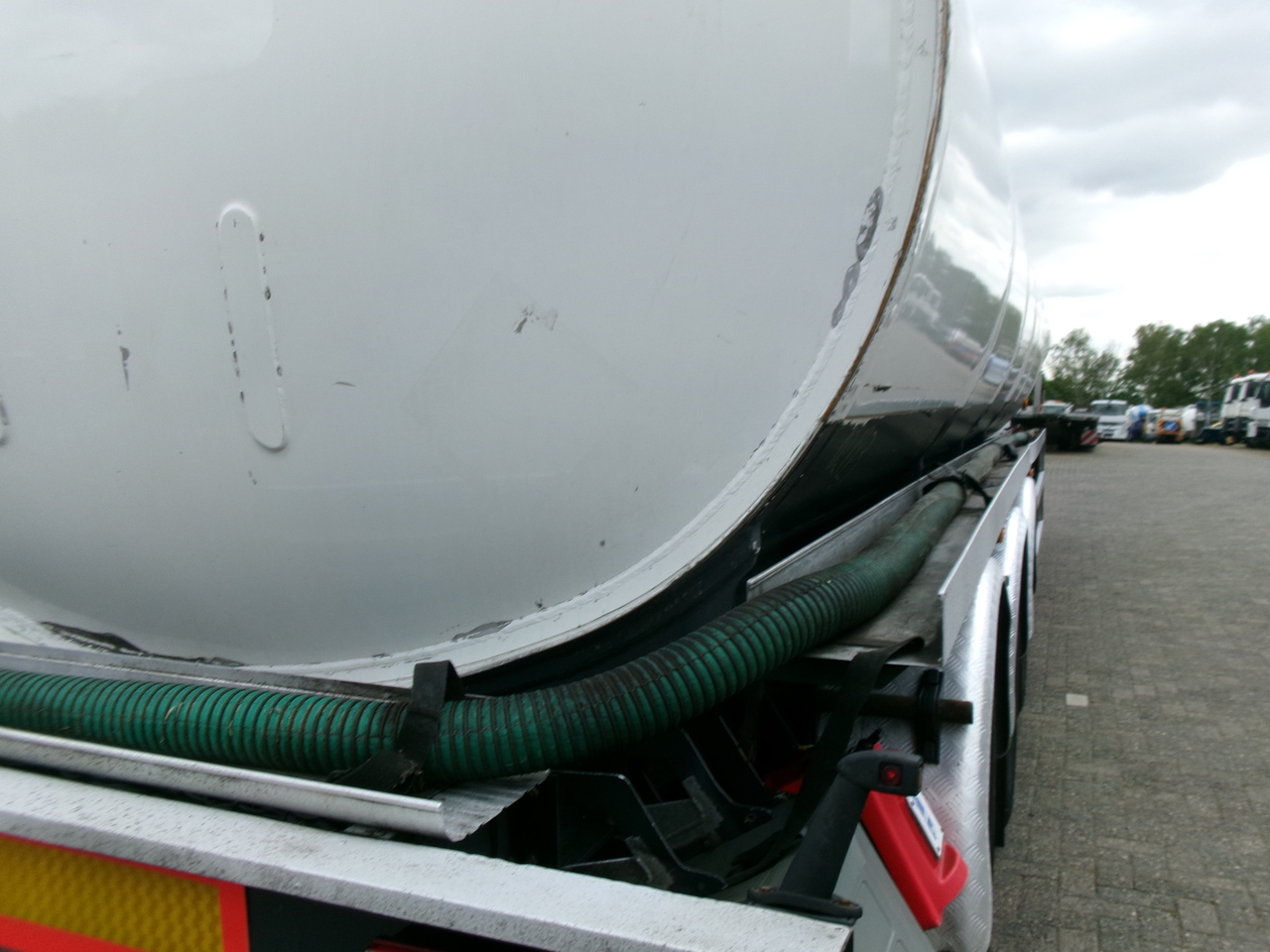 Semi-reboque cisterna para transporte de combustível Lakeland Fuel tank alu 42.8 m3 / 6 comp + pump: foto 16
