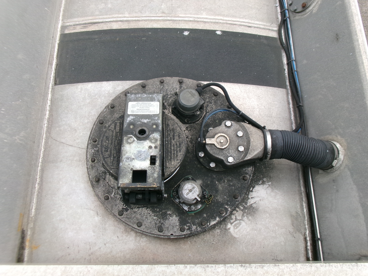 Semi-reboque cisterna para transporte de combustível Lakeland Fuel tank alu 42.8 m3 / 6 comp + pump: foto 34