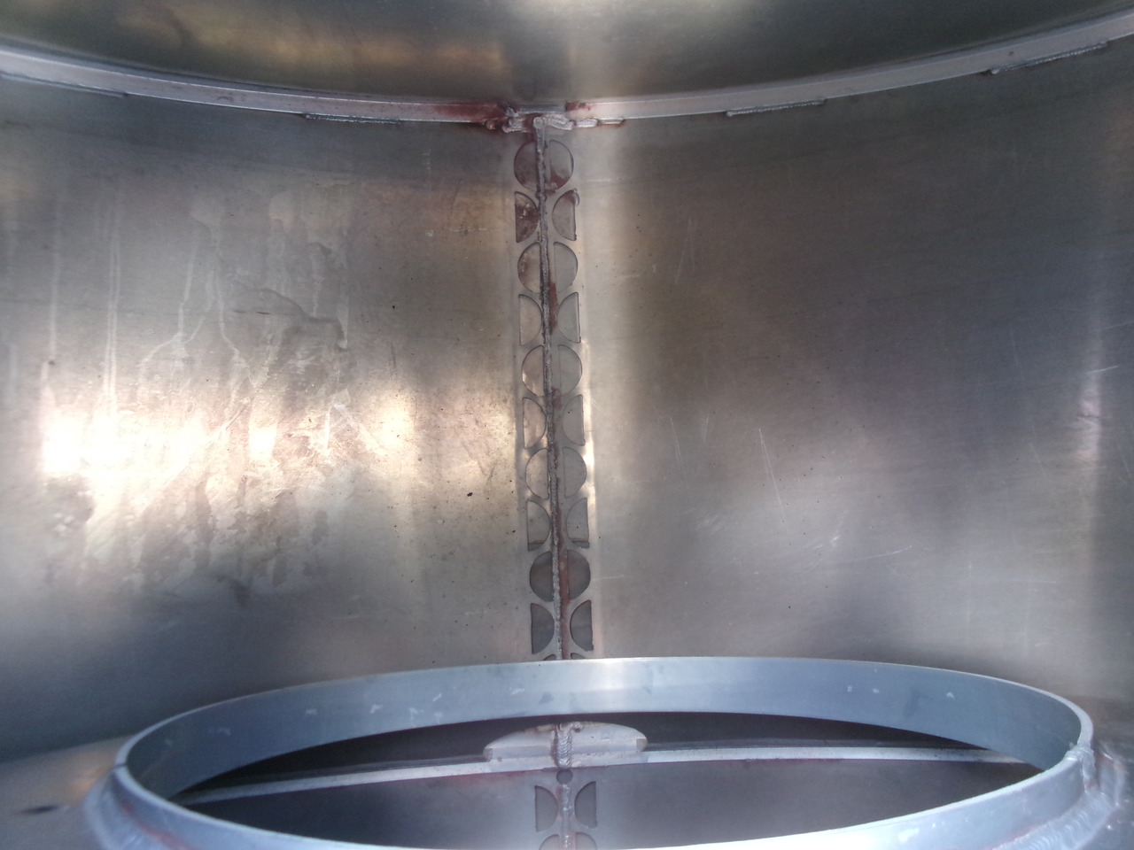 Semi-reboque cisterna para transporte de combustível Lakeland Fuel tank alu 42.8 m3 / 6 comp + pump: foto 25