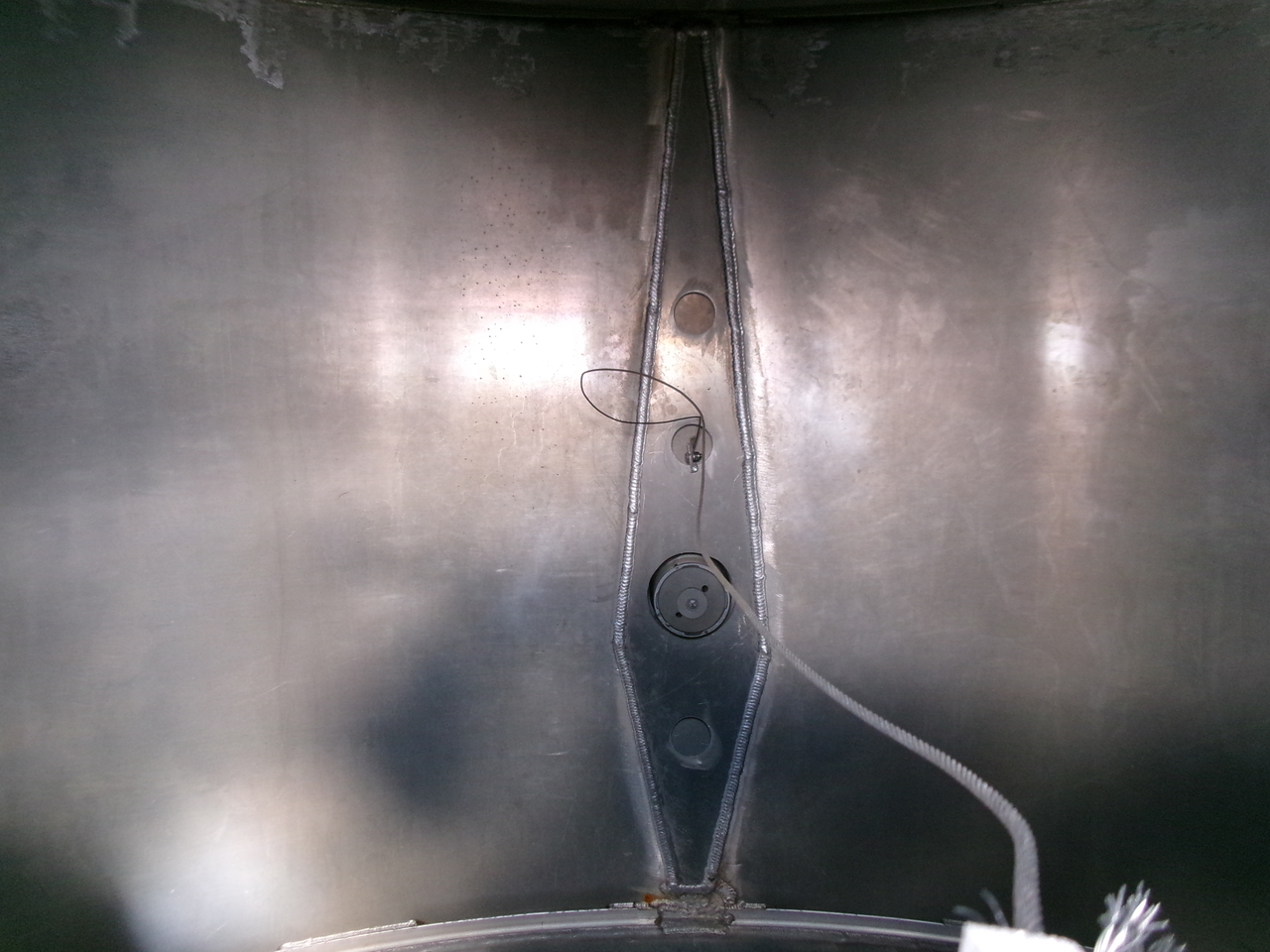 Semi-reboque cisterna para transporte de combustível Lakeland Fuel tank alu 42.8 m3 / 6 comp + pump: foto 29