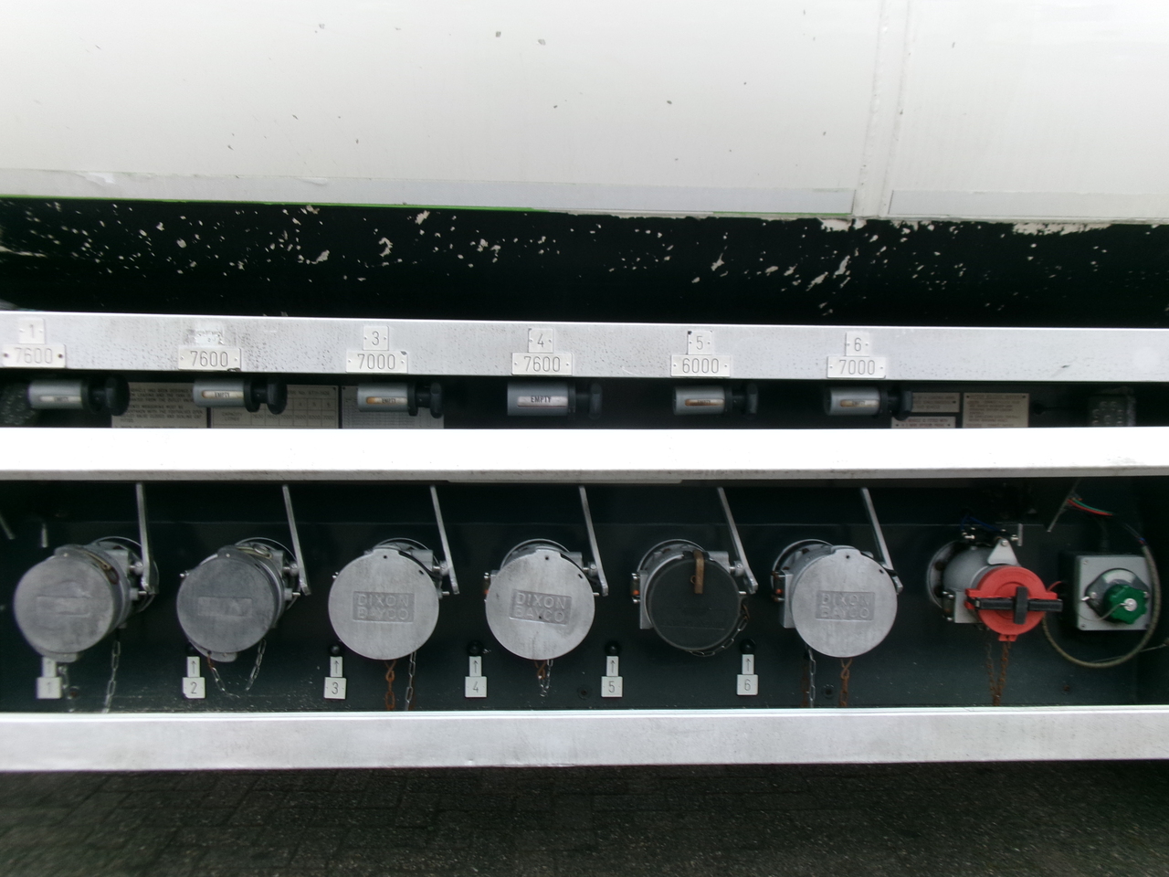 Semi-reboque cisterna para transporte de combustível Lakeland Fuel tank alu 42.8 m3 / 6 comp + pump: foto 5