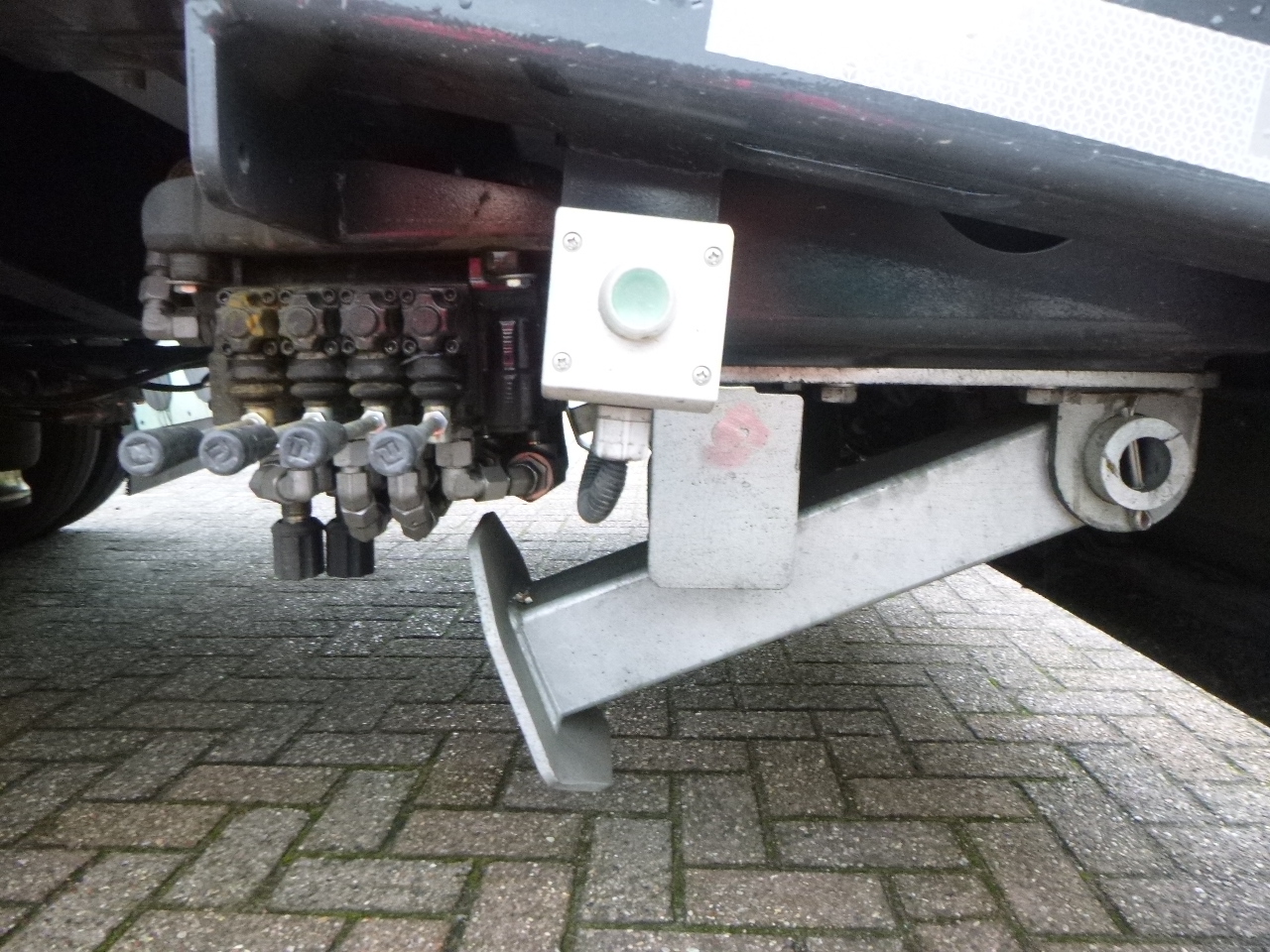 Semi-reboque baixa novo Langendorf 3-axle semi-lowbed trailer 48T ext. 13.5 m + ramps: foto 21