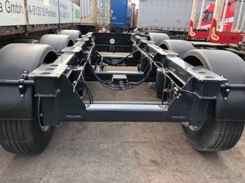 Semi-reboque cisterna para transporte de silagem novo Schwarzmüller Fahrgestell Alu für Siloanhänger oder Auflieger: foto 1