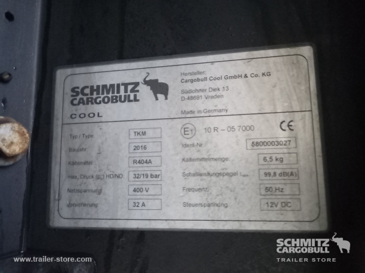 Semi-reboque isotérmico SCHMITZ Auflieger Tiefkühler Standard
