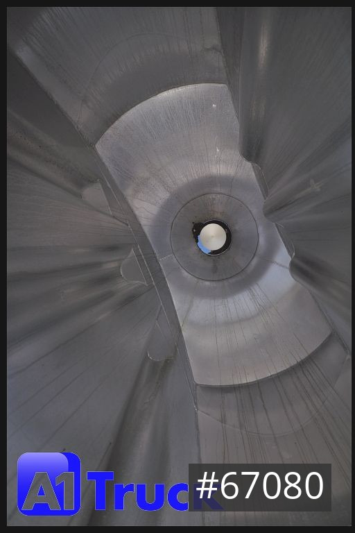 Semi-reboque silo FELDBINDER Welgro 90WSL33-24, 8 KA, 51m³, Silo Futter