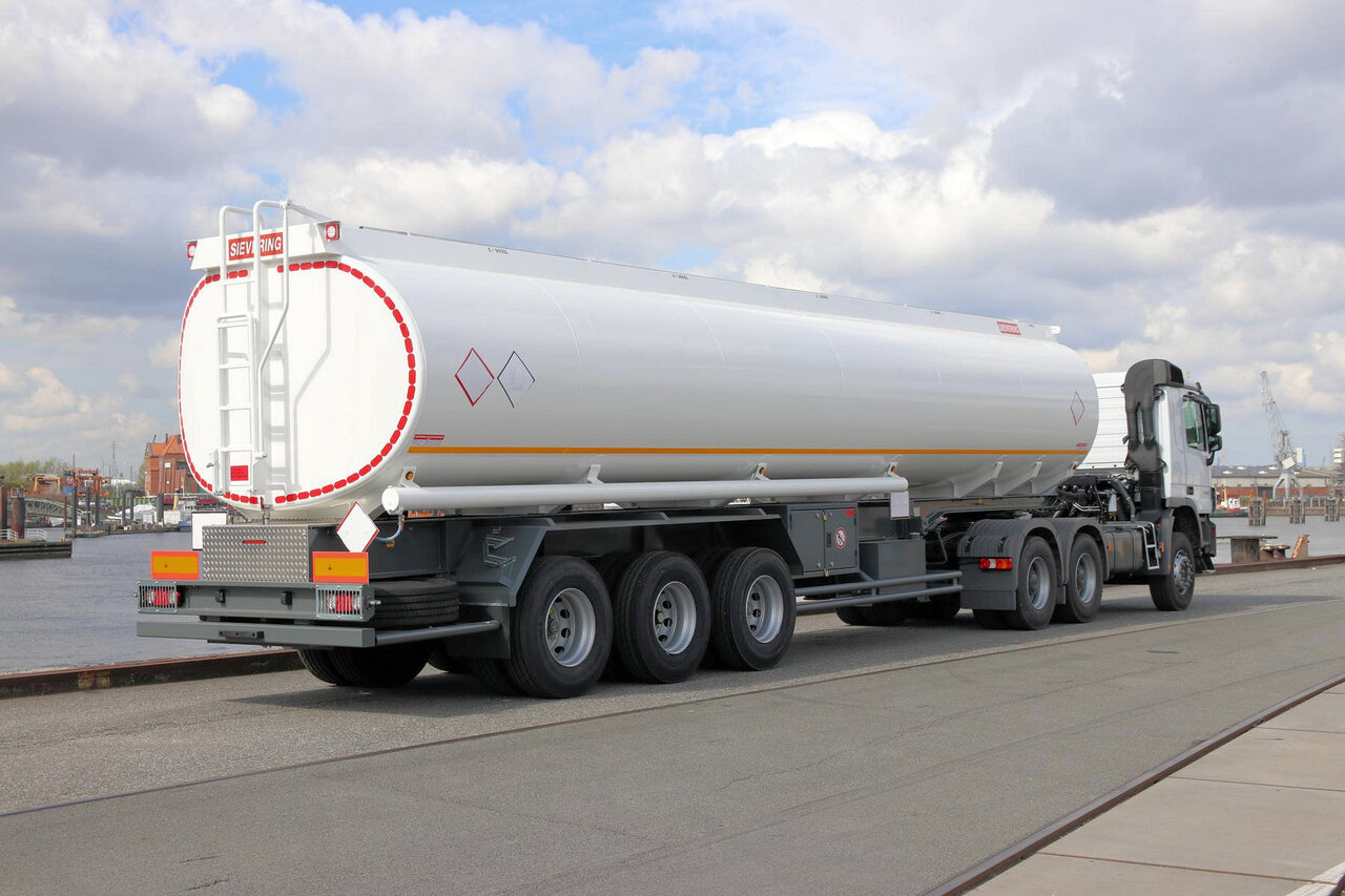 Semi-reboque cisterna para transporte de combustível novo Sievering 45000 LITRES ADR SEMI REMORQUE CITERNE DE CARBURANT: foto 7