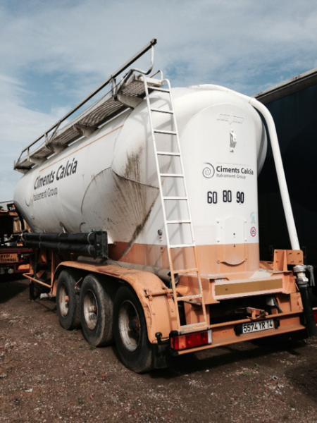 Semi-reboque silo para transporte de produtos químicos Spitzer: foto 8