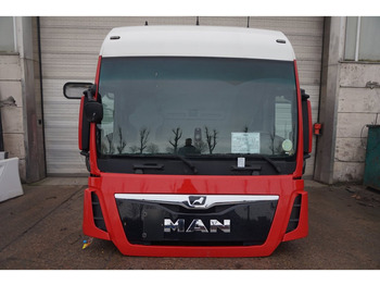 Cabine e interior MAN TGX