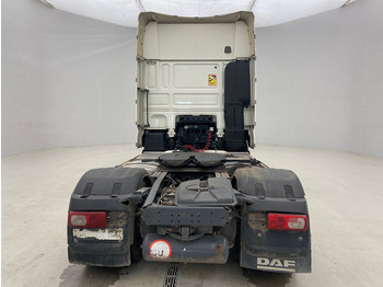 Tractor DAF XF106.460 Super Space Cab: foto 5