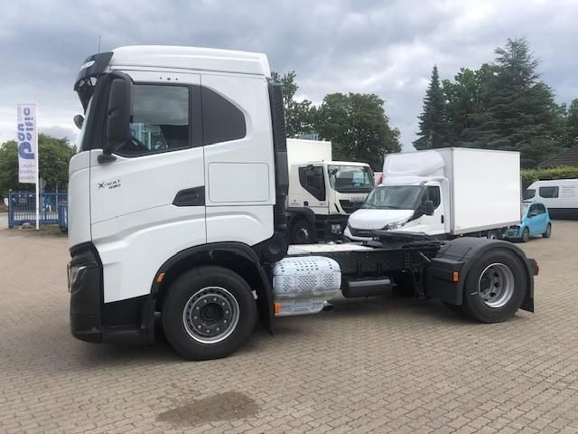 Tractor novo Iveco AS440X49T/P ON S-Way 357 kW (485 PS), Automatik: foto 4