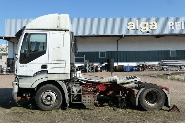 Tractor Iveco AS 440 S 43 T/P, Unfall, Ersatzteilträger: foto 2