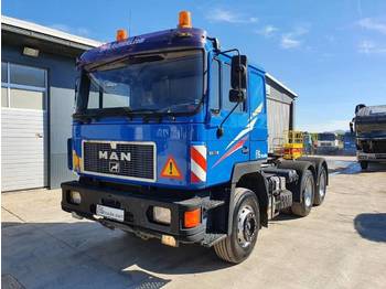 Tractor MAN 33.422 6x4 tractor unit - spring - TOP: foto 1