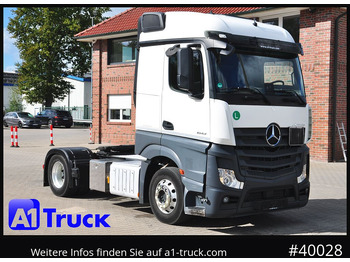 Tractor MERCEDES-BENZ 1843 StreamSpace GGVS ADR FL AT