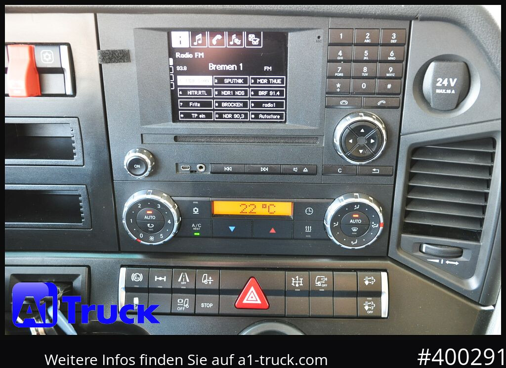 Tractor MERCEDES-BENZ 1843 StreamSpace GGVS ADR FL AT