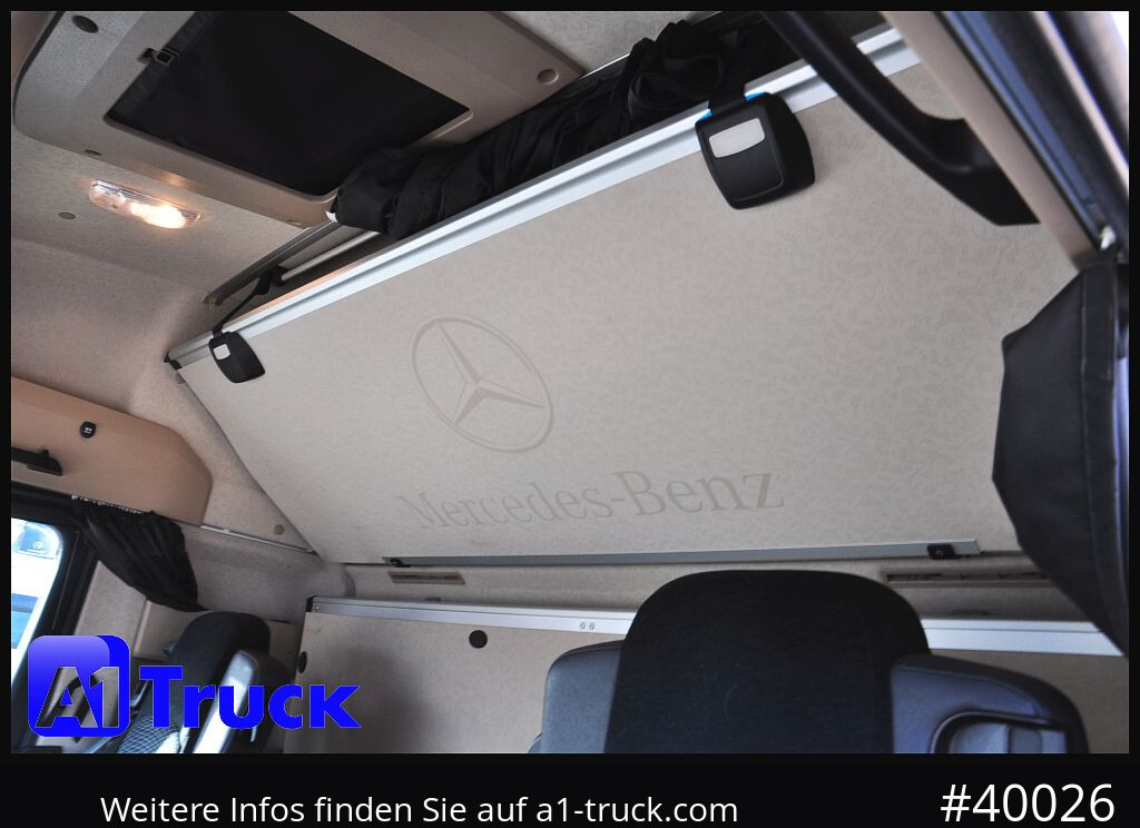 Tractor MERCEDES-BENZ 1843 StreamSpace GGVS ADR FL AT