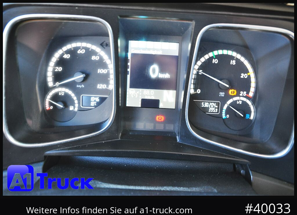 Tractor MERCEDES-BENZ 1843 StreamSpace GGVS ADR FL AT