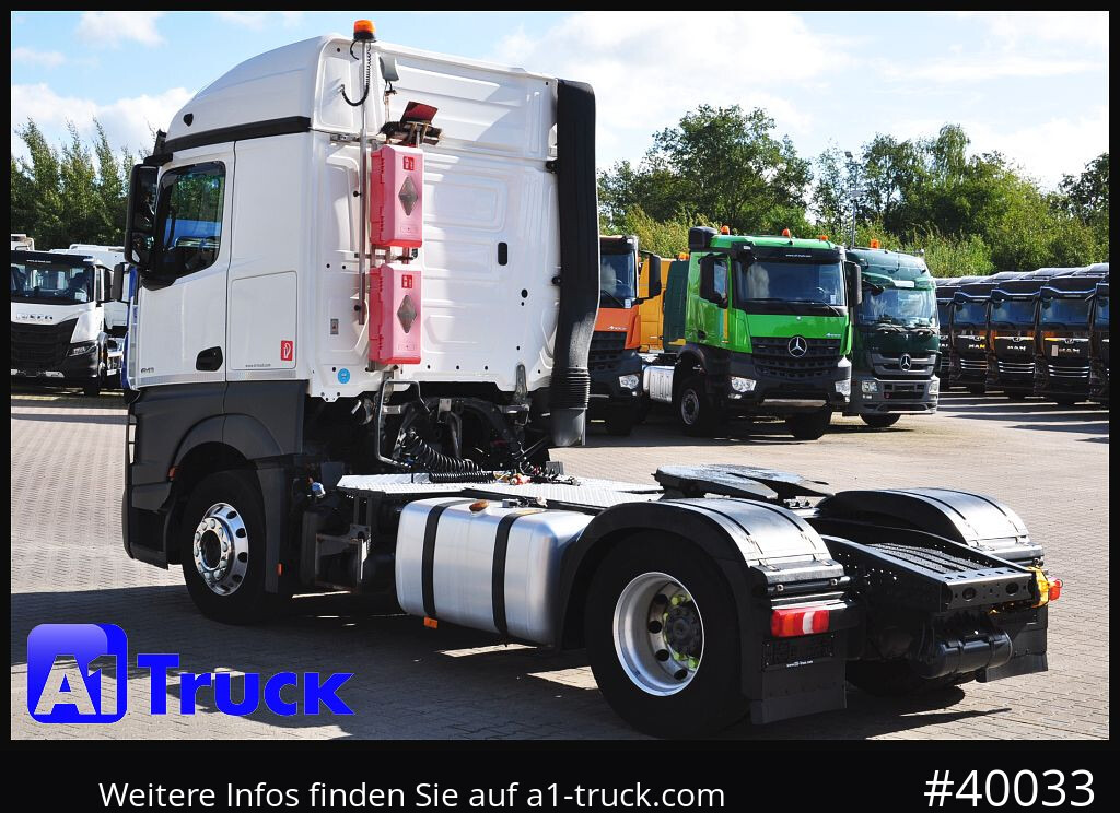 Tractor MERCEDES-BENZ 1843 StreamSpace GGVS ADR FL AT