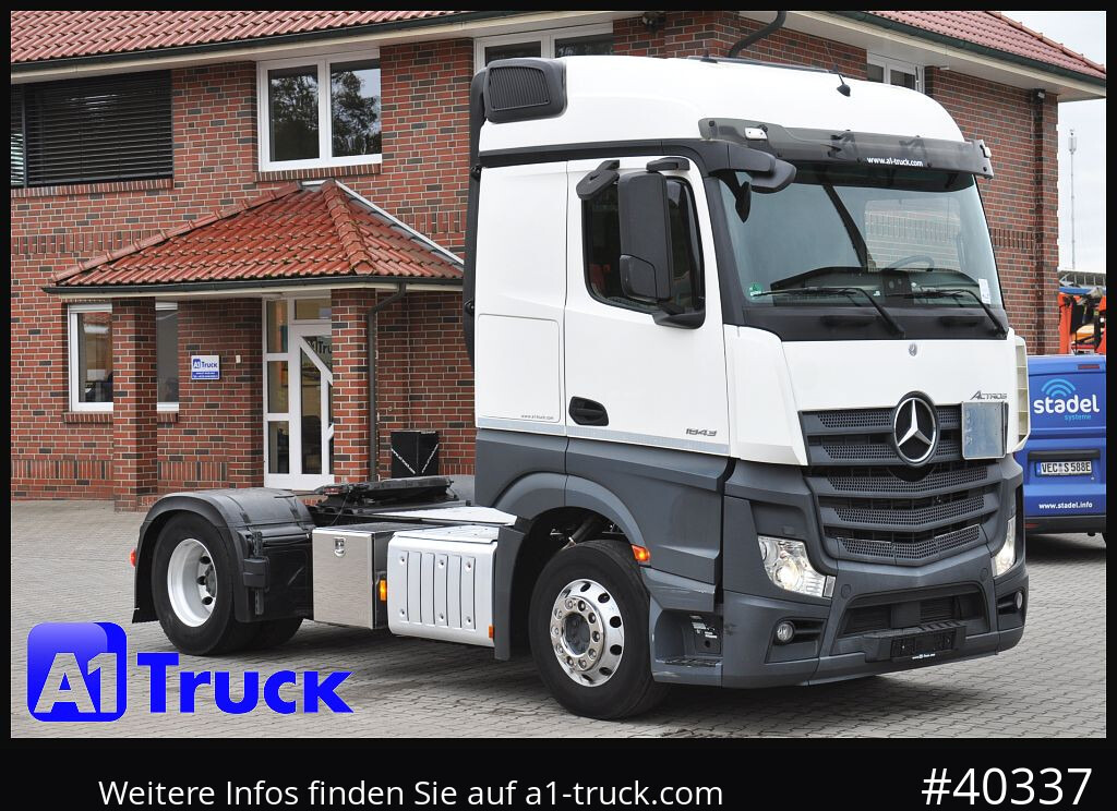 Tractor MERCEDES-BENZ 1843 StreamSpace GGVS ADR FL AT