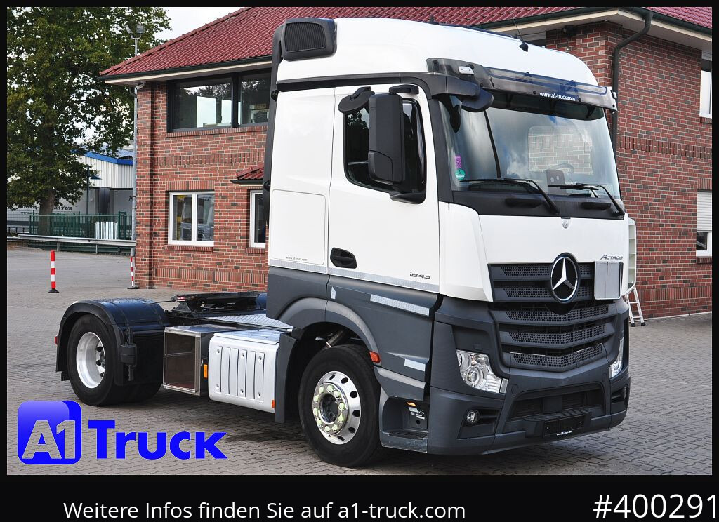 Tractor MERCEDES-BENZ 1843 StreamSpace GGVS ADR FL AT