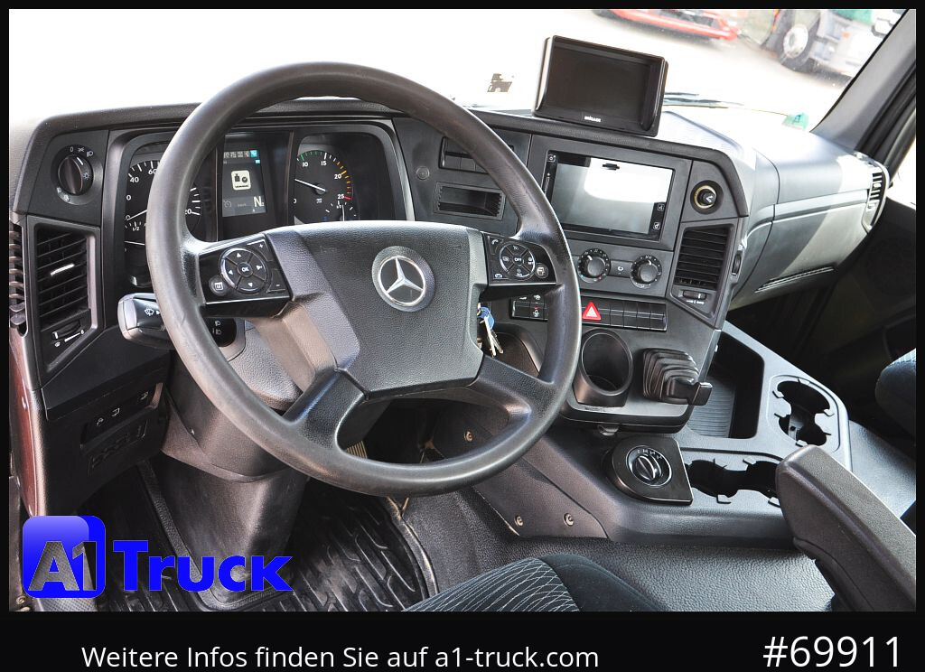 Tractor MERCEDES-BENZ 1845 Arocs BB 4x4 Allrad Hydraulik,