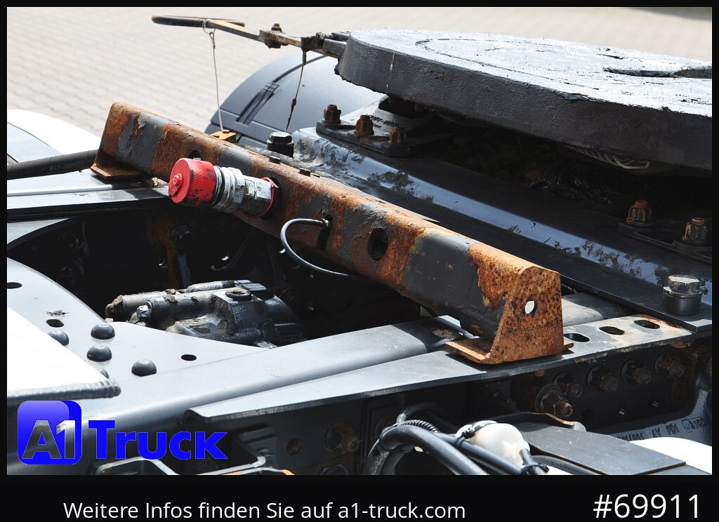 Tractor MERCEDES-BENZ 1845 Arocs BB 4x4 Allrad Hydraulik,