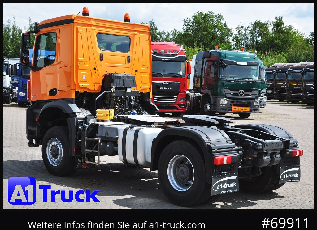 Tractor MERCEDES-BENZ 1845 Arocs BB 4x4 Allrad Hydraulik,