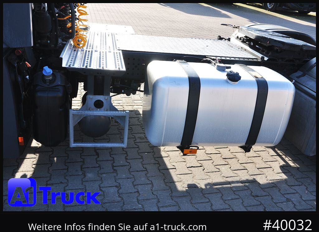 Tractor MERCEDES-BENZ Actros 1843, ADR, Standard SZM, Retarder,