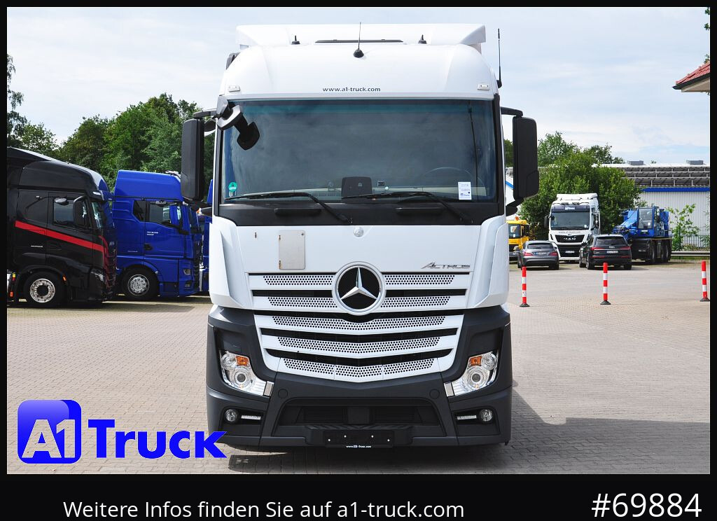 Tractor MERCEDES-BENZ Actros 1843, Lowliner, 1 Vorbesitzer, voll Spoiler