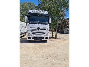  Mercedes Actros 963-4-A, 2014 god. - tractor