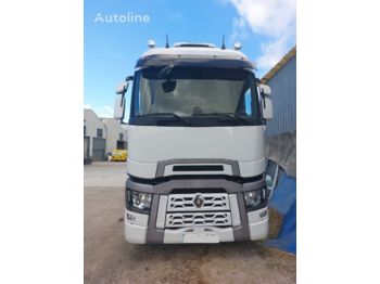 Tractor RENAULT T520