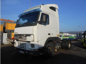 Tractor Volvo FH12 460