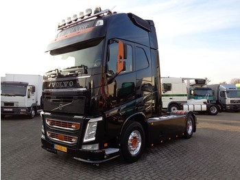 Tractor Volvo FH 460 + Euro 6 + XL Cabine + Retarder