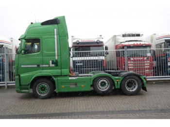 Tractor Volvo FH 500 6X2 GLOBETROTTER XL: foto 1