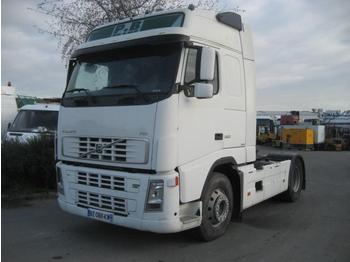 Tractor Volvo FH 520: foto 1